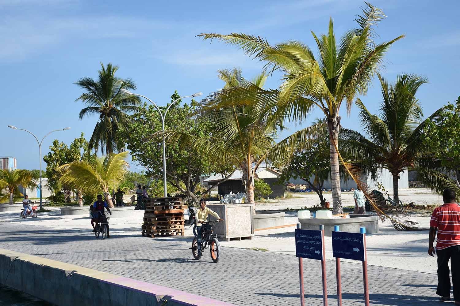 THULHAADHOO