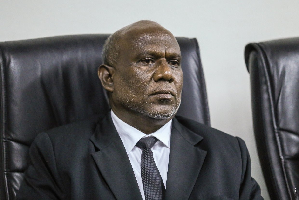 large_15213951109qJLO