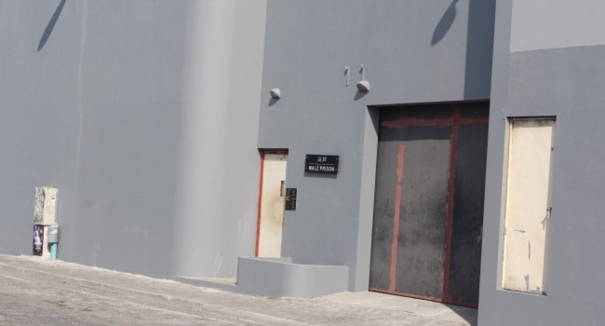 large_156933386350CG6L - Copy