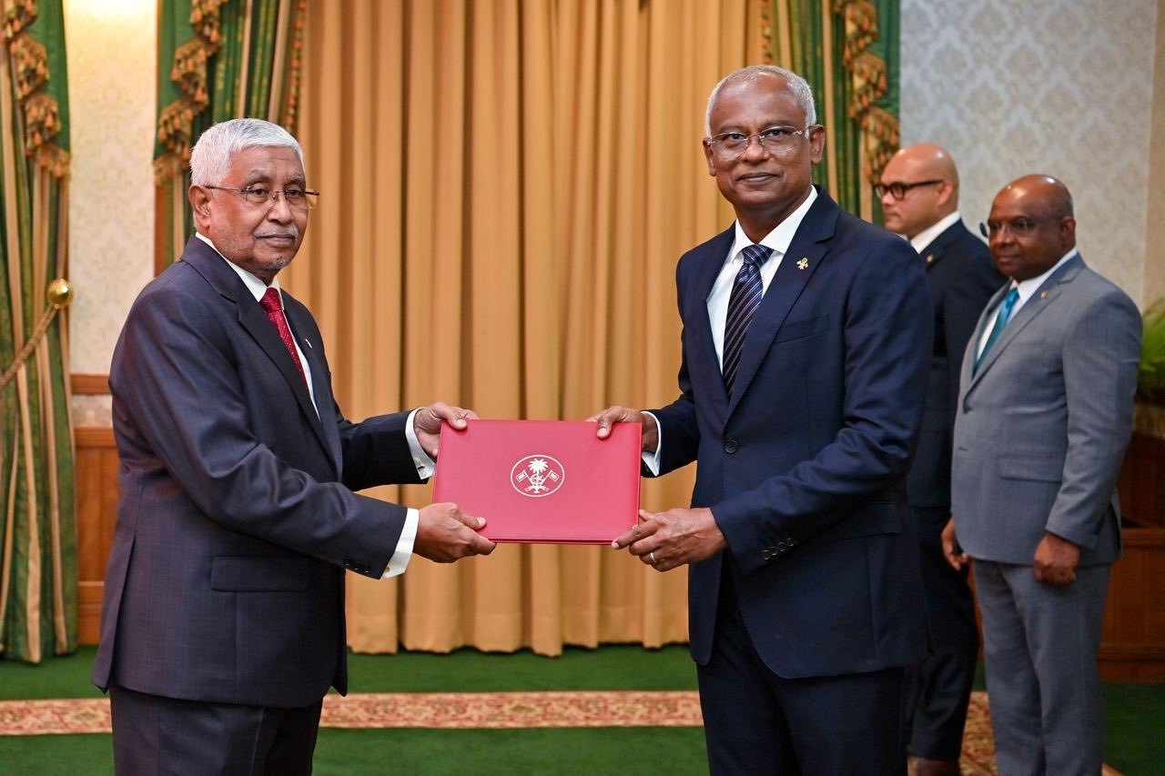 B3AA6940-328D-4D65-B7AB-F9EF233C6EAB