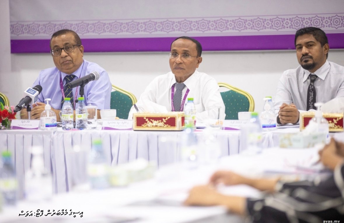 B5597EB3-C0D5-4116-97BD-E3CF5C05D4AF