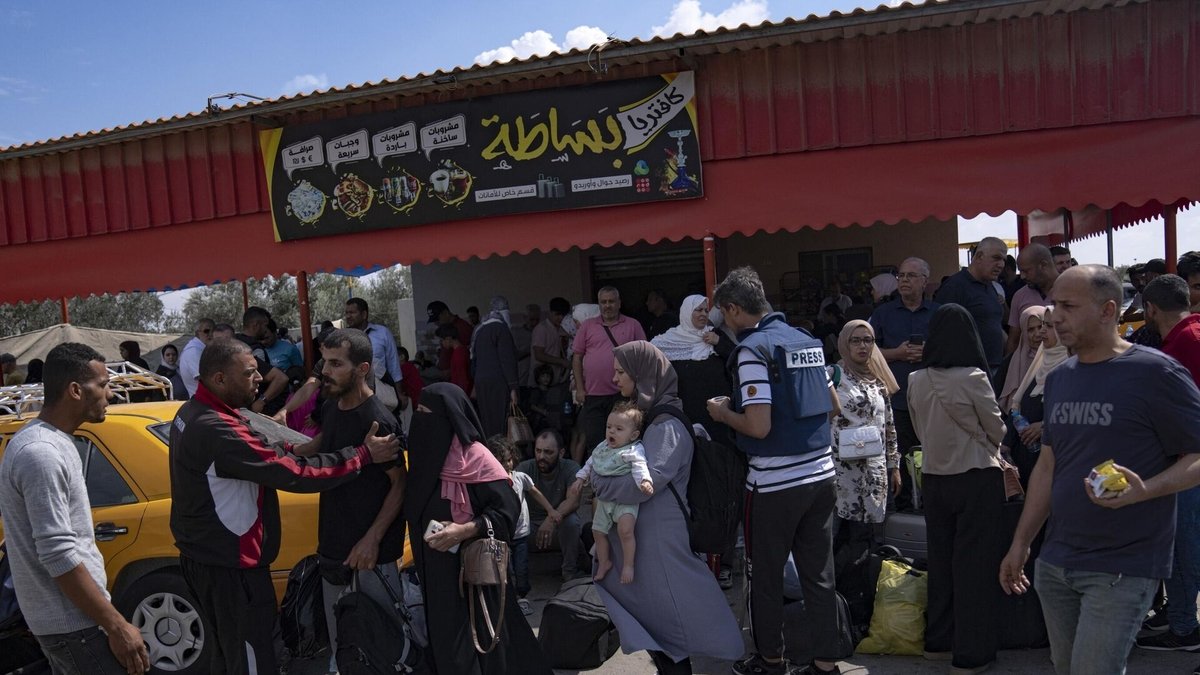 dagestan-palestinian-refugees-20231125192649