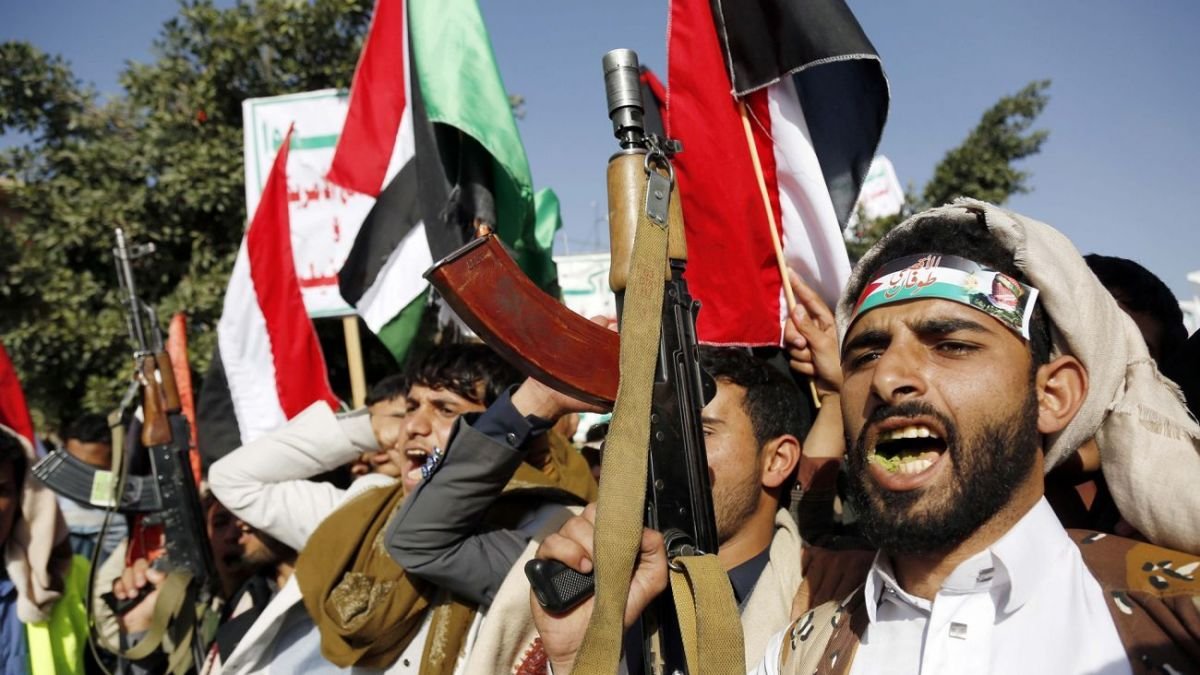 _husiti_boyoviki_gettyimages_1731596959_ef3479c3dc2593e9790986965117c868_1300x820_9ffc2f504a386258fca32eb67c2b0326_1300x820_ea297fcd11e1ae02631070538cd8a0be_1200x675