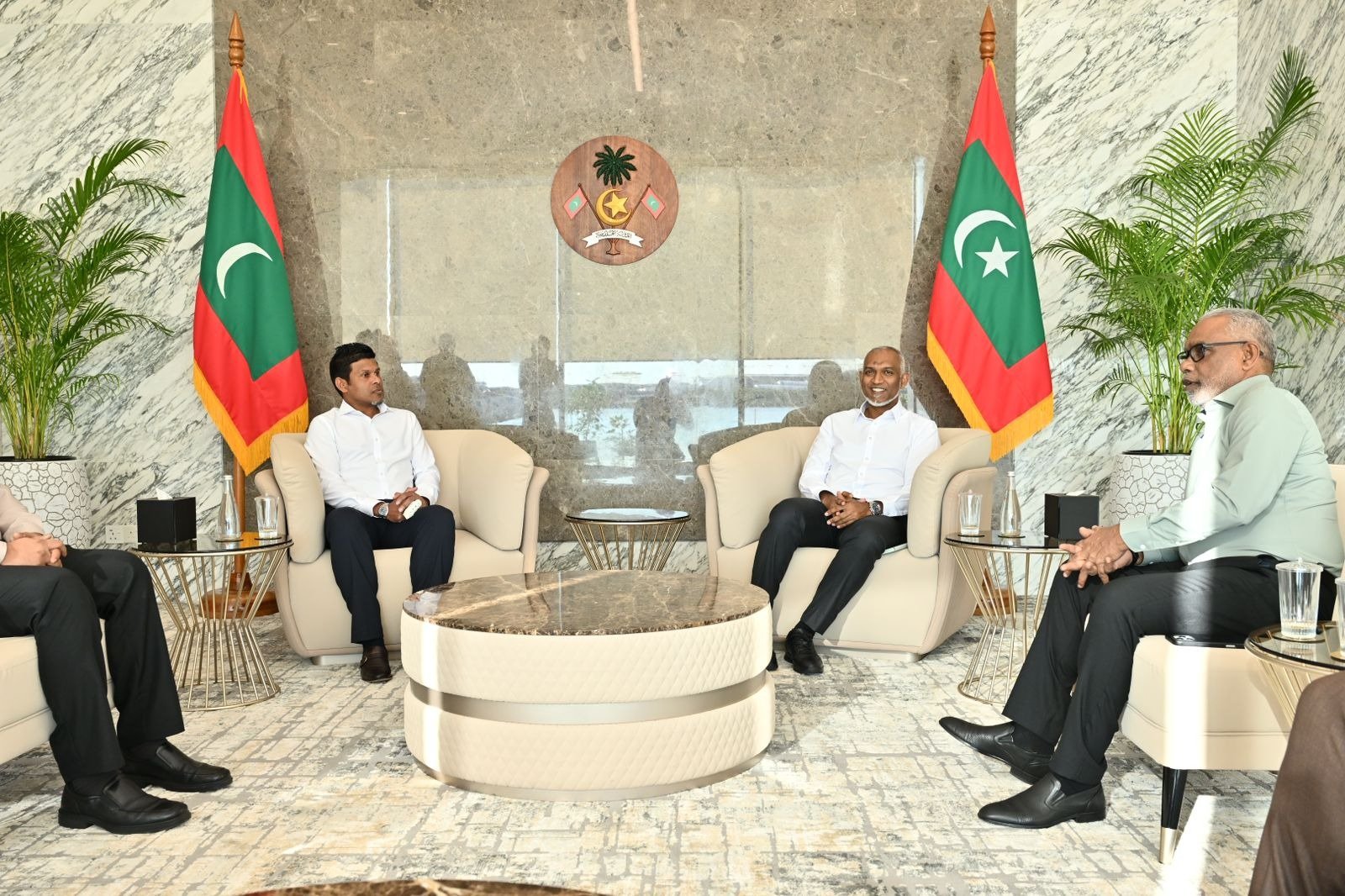 WhatsApp Image 2024-12-08 at 09.46.02