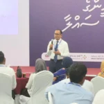 ރައްޔިތުން ބޭނުންވަނީ، ކައުންސިލްތައް ރައްޔިތުންނާ ގުޅިގެން މަސައްކަތް ކުރަން: އާދަމް ޝަރީފް