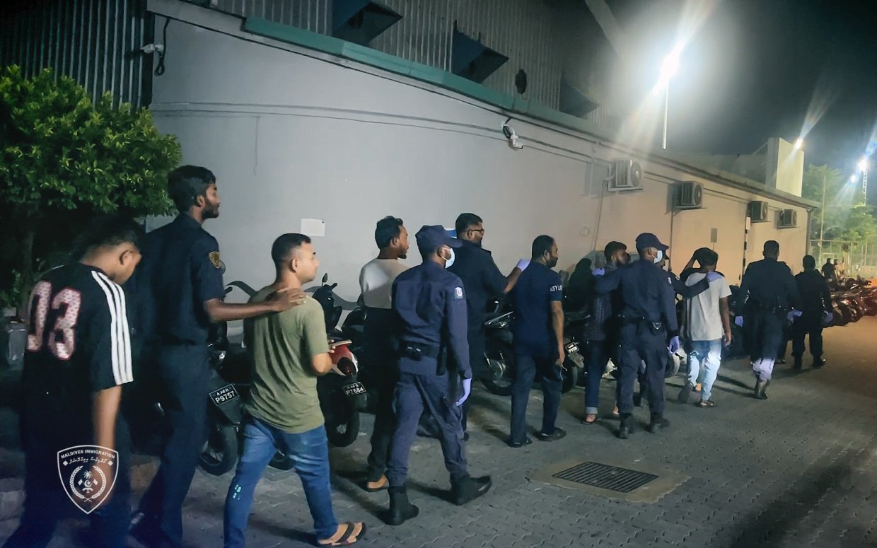 large_174378758922k92I