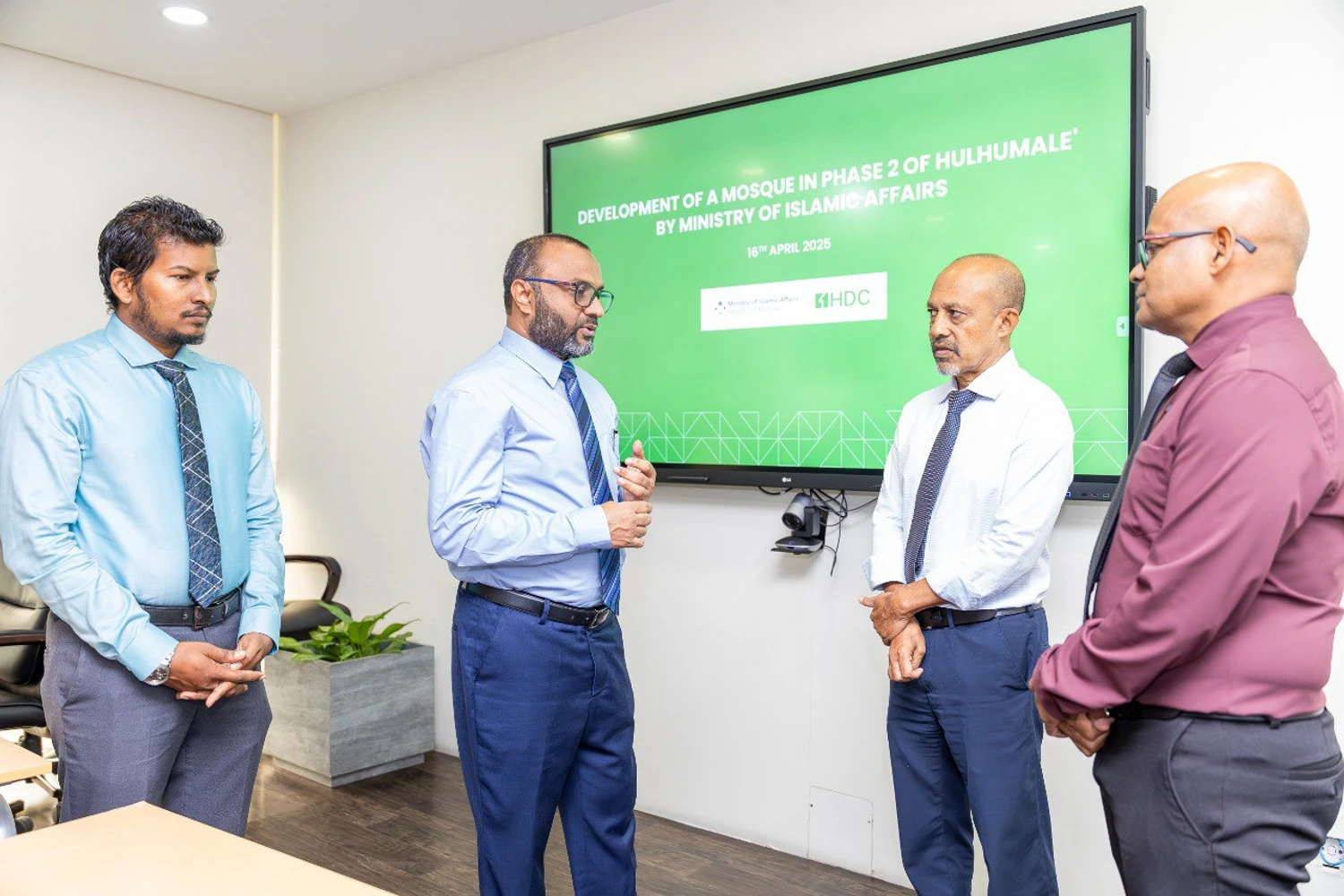 photo_2025-04-16_12-05-05 (2)-1744868974942