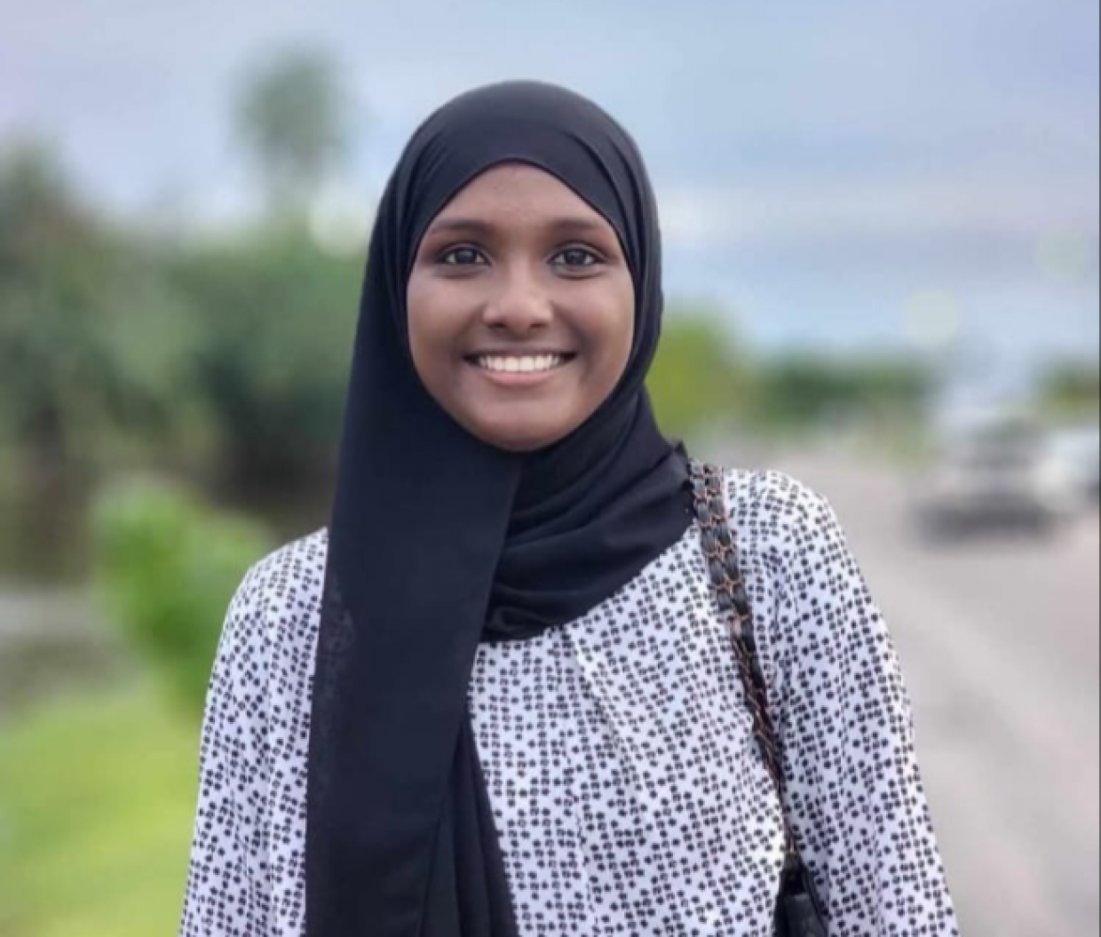 large_17501830378YjbT