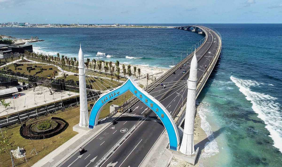201120160339-03-maldives-sinamale-bridge-file-restricted_20250131113504