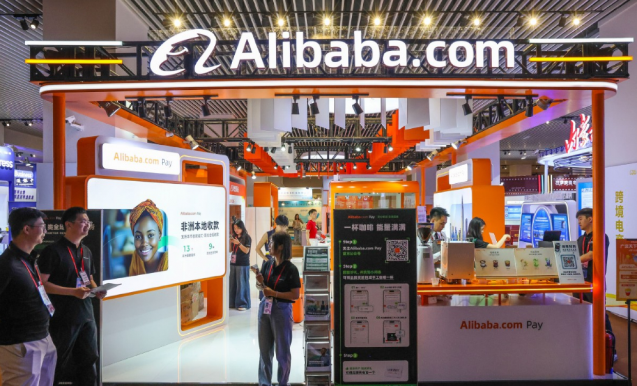 large_175784620855OFqS