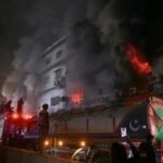 ޕާކިސްތާނުގެ ޝޮޕިންގ މޯލްއެއްގައި ރޯވެ ހަ މީހުން މަރުވެއްޖެ