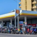 ފިއުލް ސަލާމަތް ކުރުމަށް ކުރެވޭ މަސައްކަތުގެ ދަށުން ސްރީލަންކާގައި ބުދަ ދުވަހަކީ ވެސް ބަންދު ދުވަހެއް ކަމުގައި ހަމަޖައްސައިފި