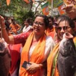 އިންޑިޔާގެ ބައެއް ކެންޑިޑޭޓުން ރޯ މަސް ހިފައިގެން ކެމްޕެއިން ކުރަނީ