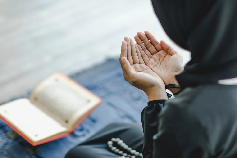 1739167749739_Faith-and-Piety